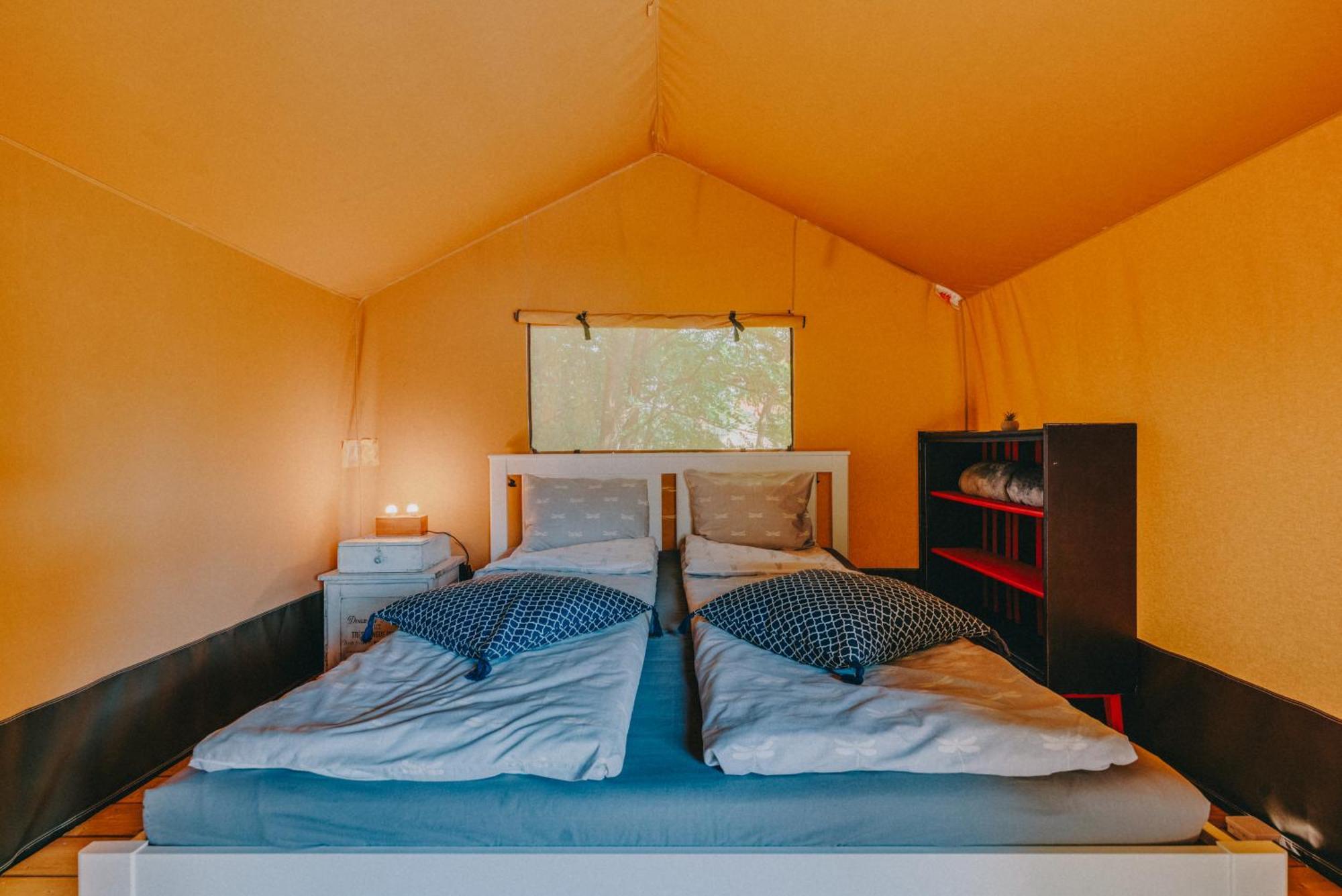 Rendes Glamping Hotel Balatonrendes Exterior photo