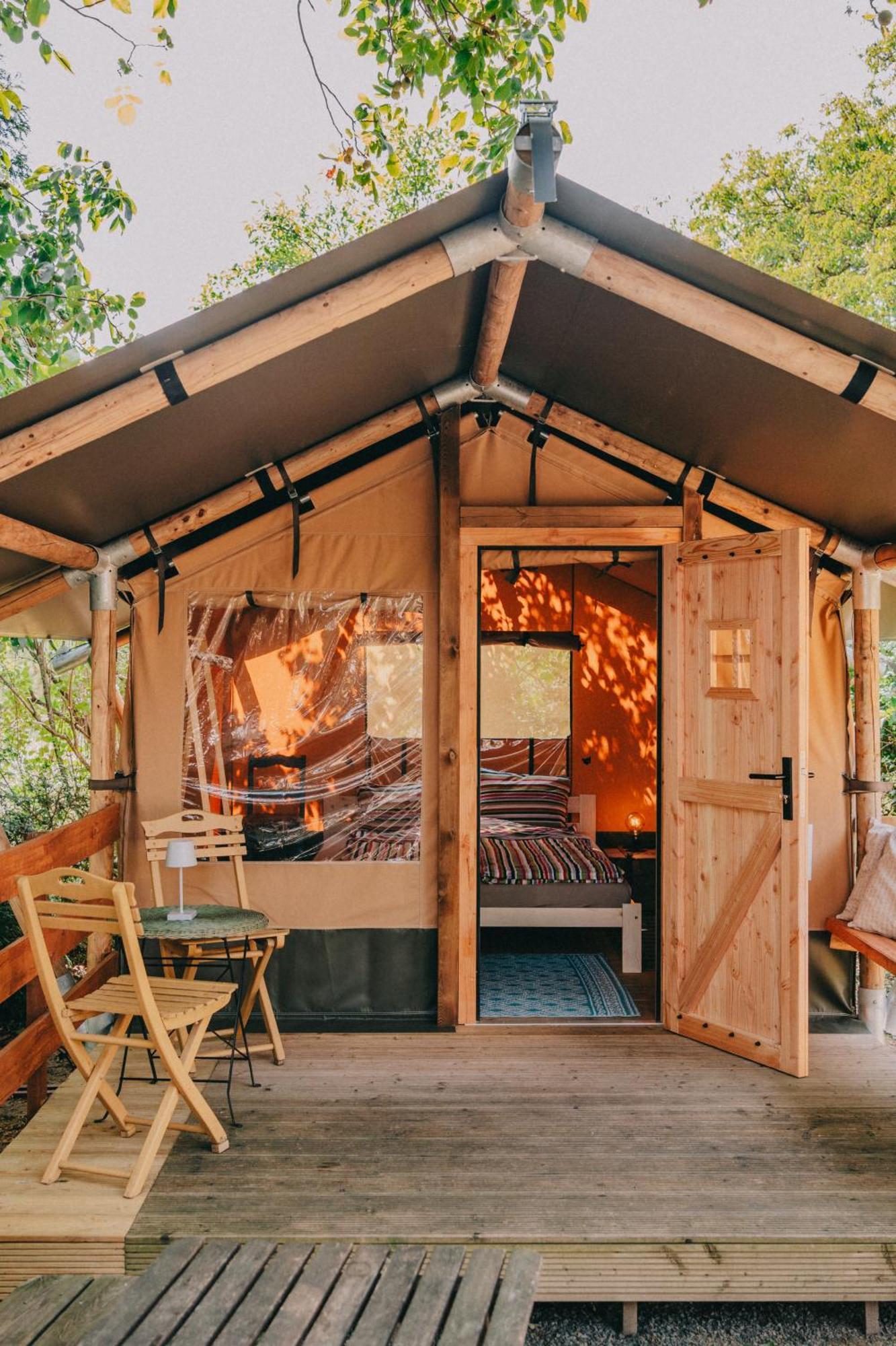 Rendes Glamping Hotel Balatonrendes Exterior photo