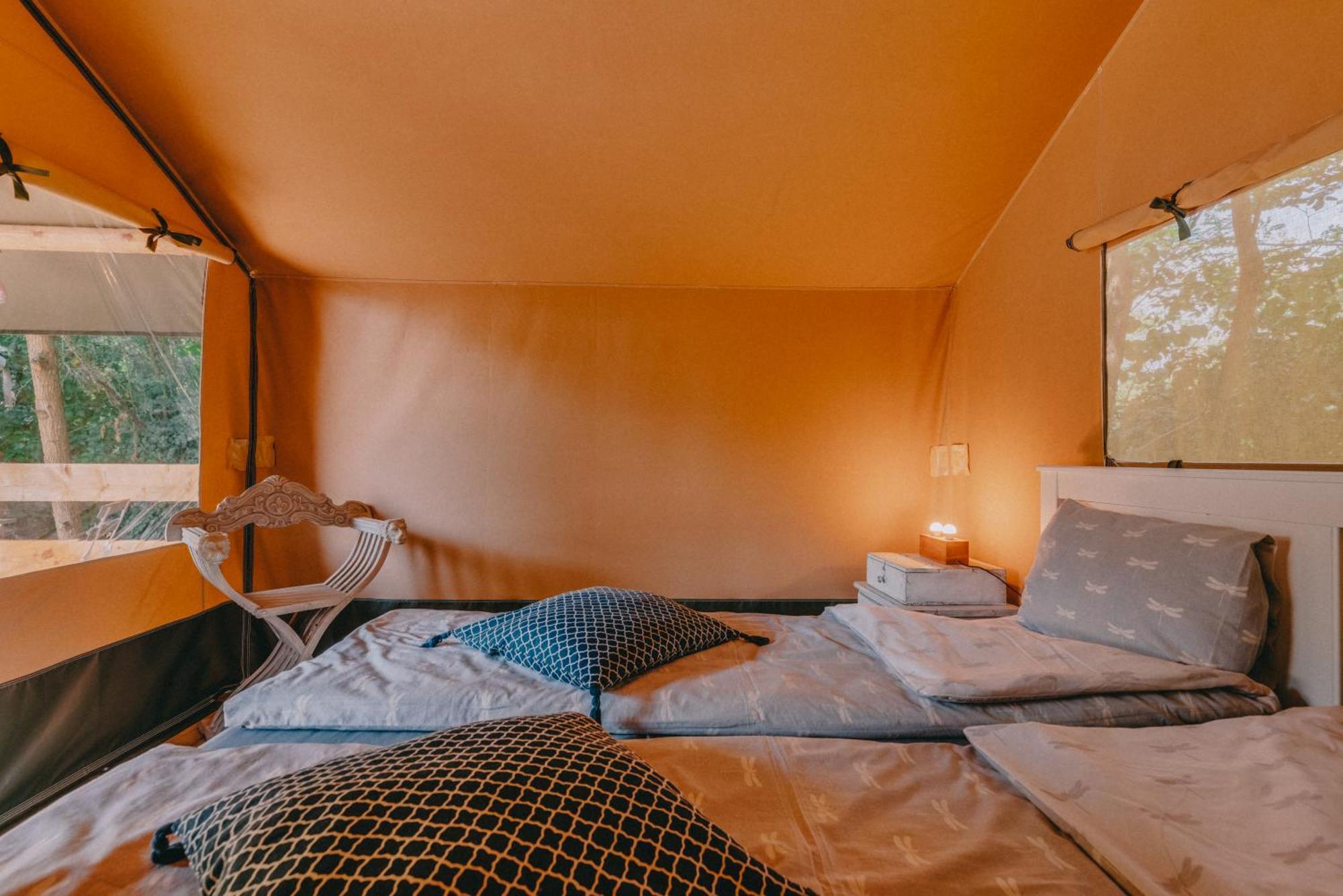 Rendes Glamping Hotel Balatonrendes Exterior photo