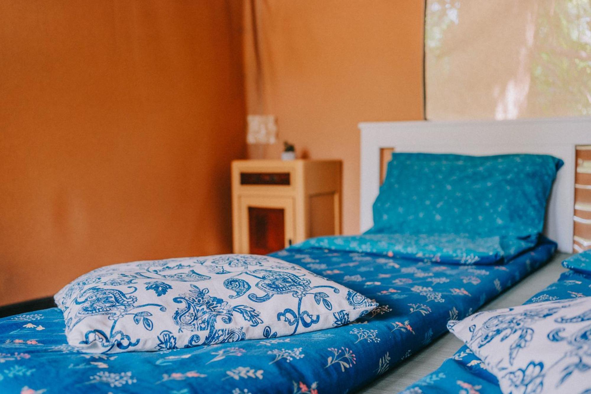 Rendes Glamping Hotel Balatonrendes Exterior photo